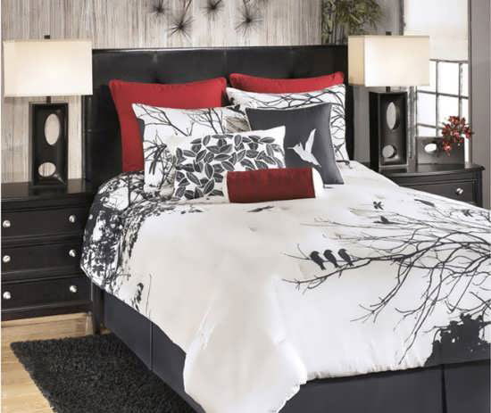 تصویر 1 از روتختی اتاق مهمان با ظاهر مرتب و رسمی برای آرامش اتاق